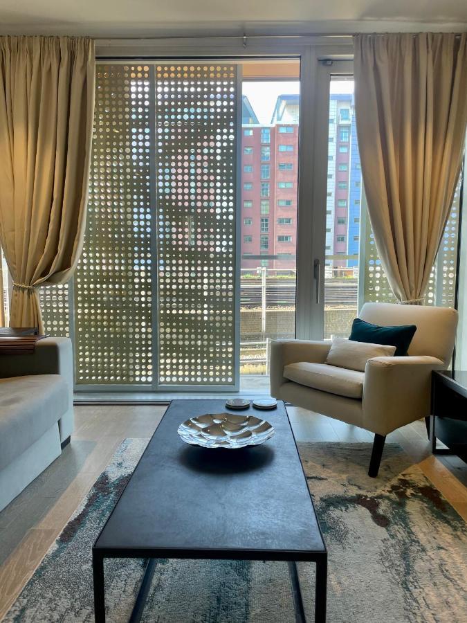 Ferienwohnung Battersea Power Station Living London Exterior foto
